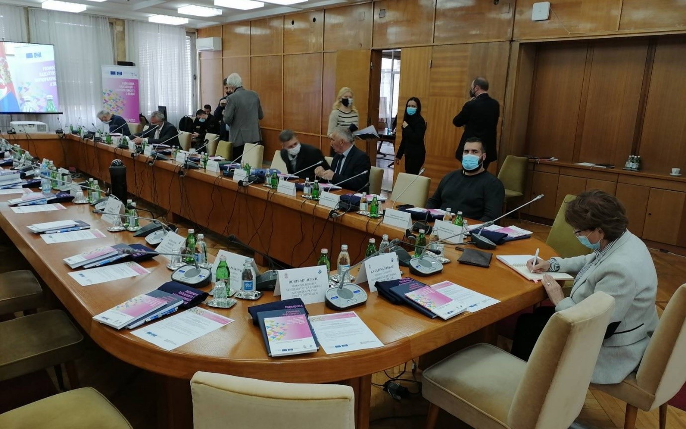 Predstavljen Prirucnik Nacionalnih Savjeta